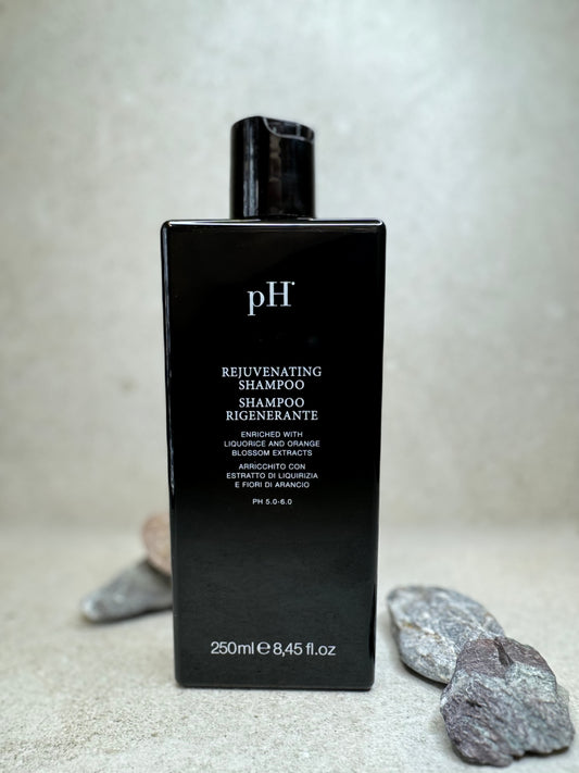 pH REJUVENATING atgaivinantis šampūnas